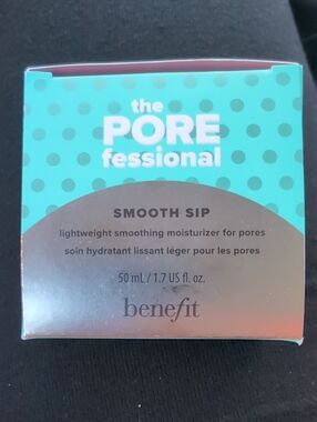 Benefit The POREfessional Smooth Sip Moisturizer - Turquoise and Silver
